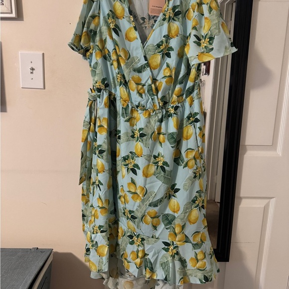 Citrus Print Ruffled Hem Midi Dress - Picture 3 of 6